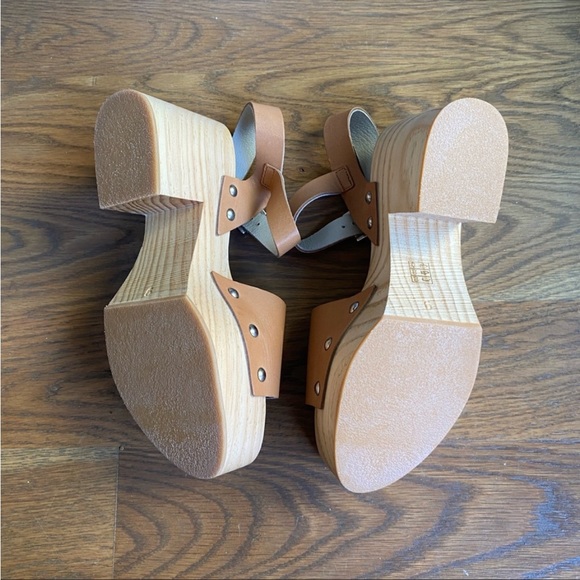 NWOT Intentionally Blank Tula Clog Platform Sandals - 9 - Picture 5 of 7